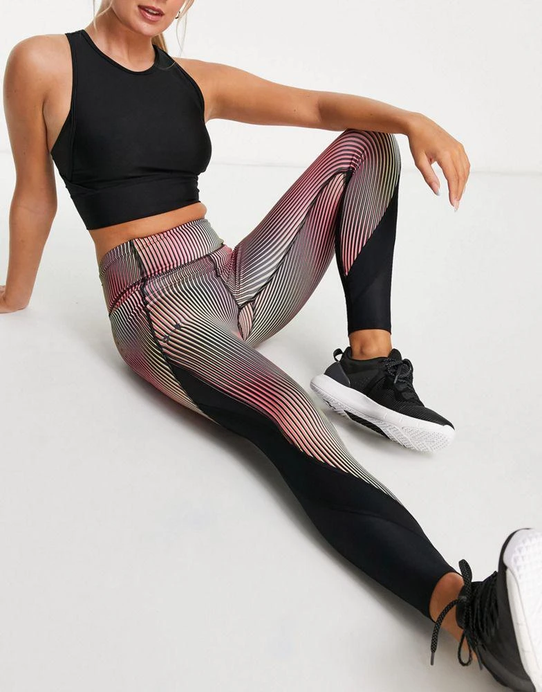 商品Under Armour|Under Armour Running Fly Fast ankle leggings in black and print,价格¥301,第2张图片详细描述