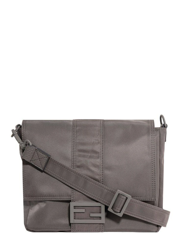 商品Fendi|Fendi Baguette Messenger Bag,价格¥6673,第1张图片