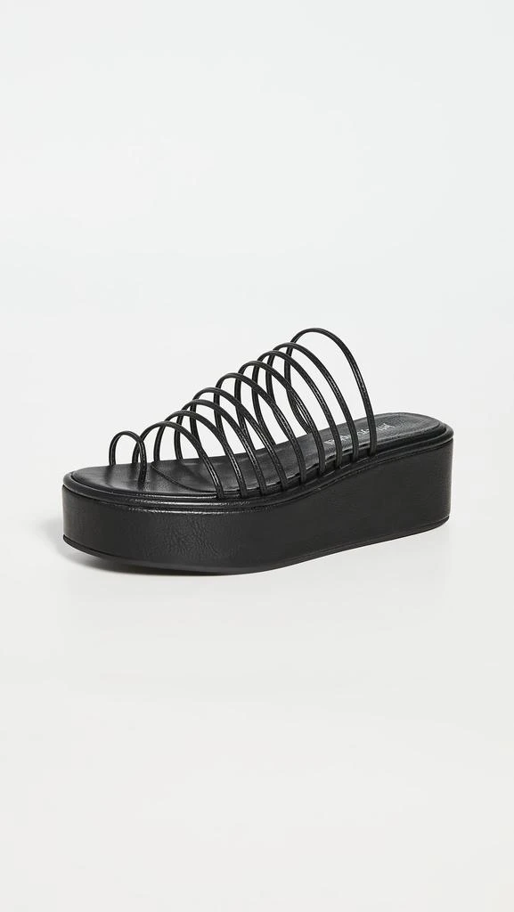 商品Jeffrey Campbell|Jeffrey Campbell Matain Slides,价格¥565,第2张图片详细描述