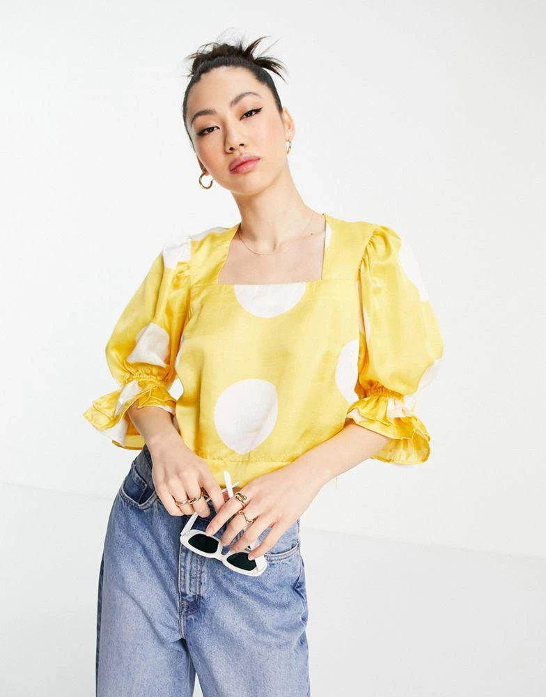商品VERO MODA|Vero Moda puff sleeve blouse in yellow & white spot,价格¥109,第3张图片详细描述