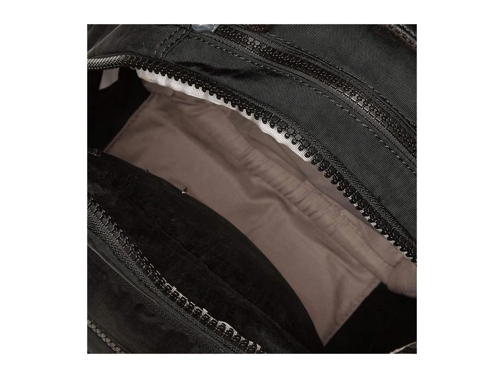 商品Kipling|Seoul Small Backpack,价格¥522,第5张图片详细描述