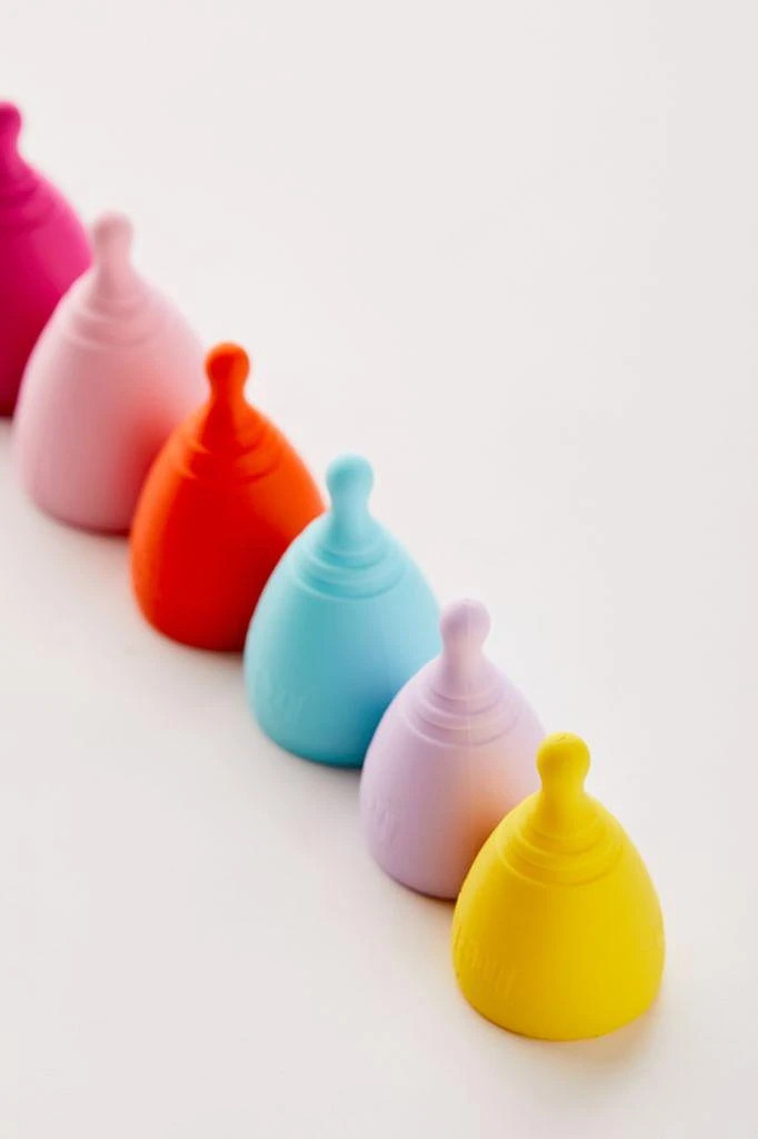 商品Urban Outfitters|The Hello Cup,价格¥75,第3张图片详细描述