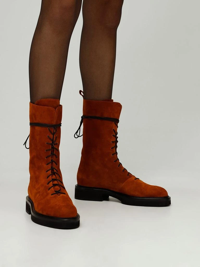 商品Khaite|35mm Conley Suede Ankle Boots,价格¥3779,第2张图片详细描述