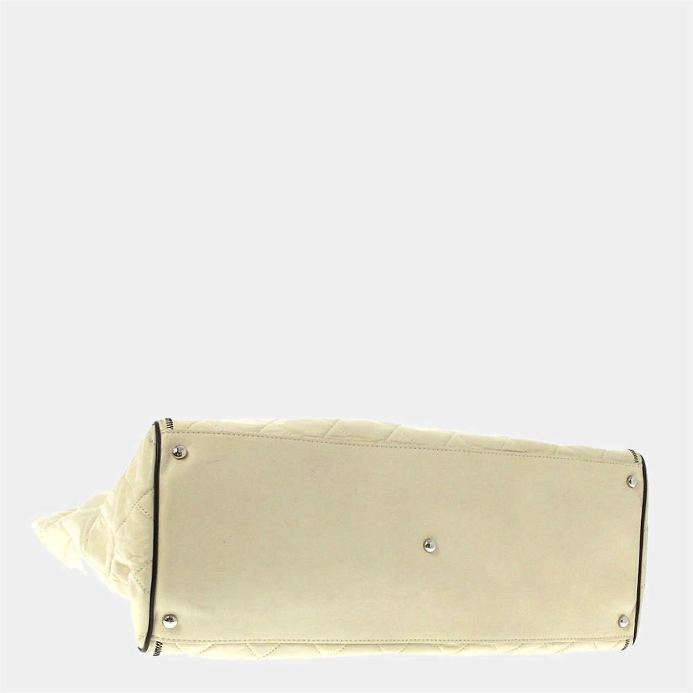 Chanel White Matelasse Reissue East West Tote Bag商品第4张图片规格展示