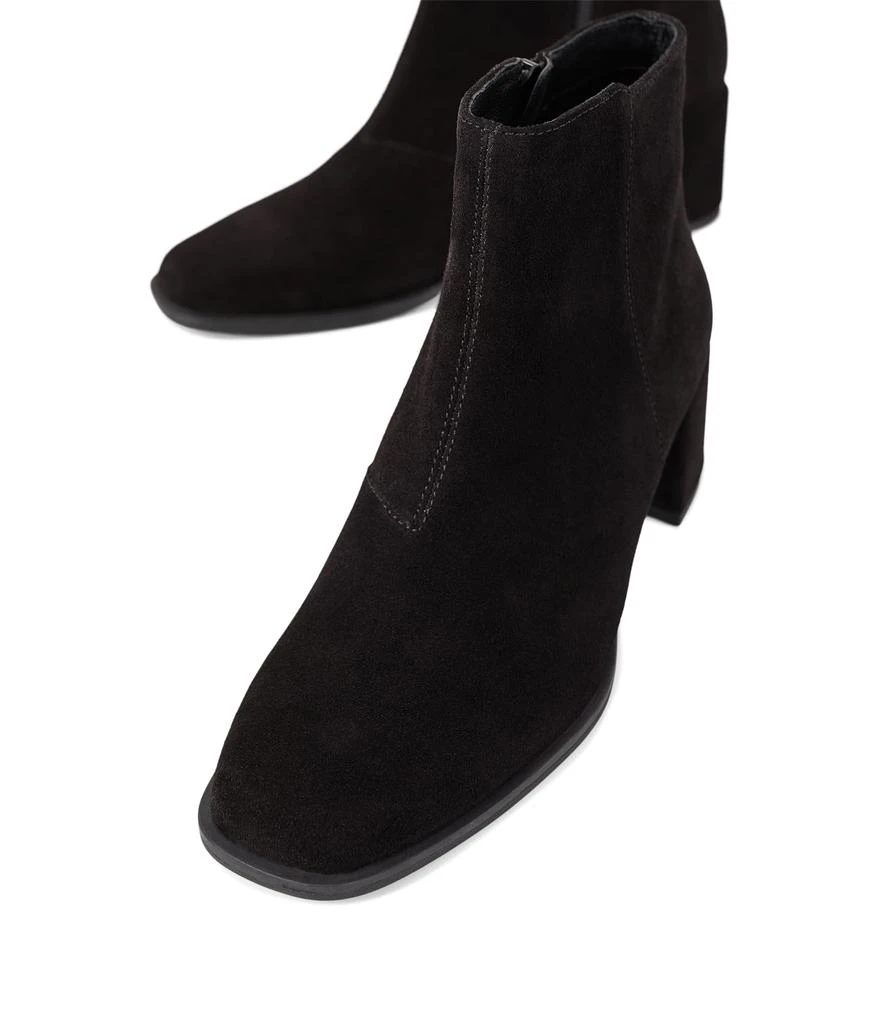 商品Vagabond Shoemakers|Stina Suede Bootie,价格¥1009,第4张图片详细描述