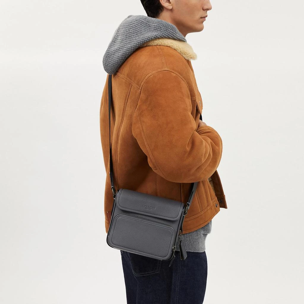 商品Coach|Coach Outlet Sullivan Flap Crossbody,价格¥1214,第2张图片详细描述