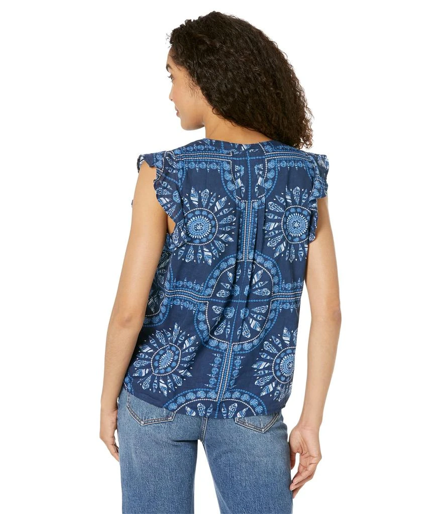 商品Vineyard Vines|Scarf Print Pin Tuck Top,价格¥752,第2张图片详细描述