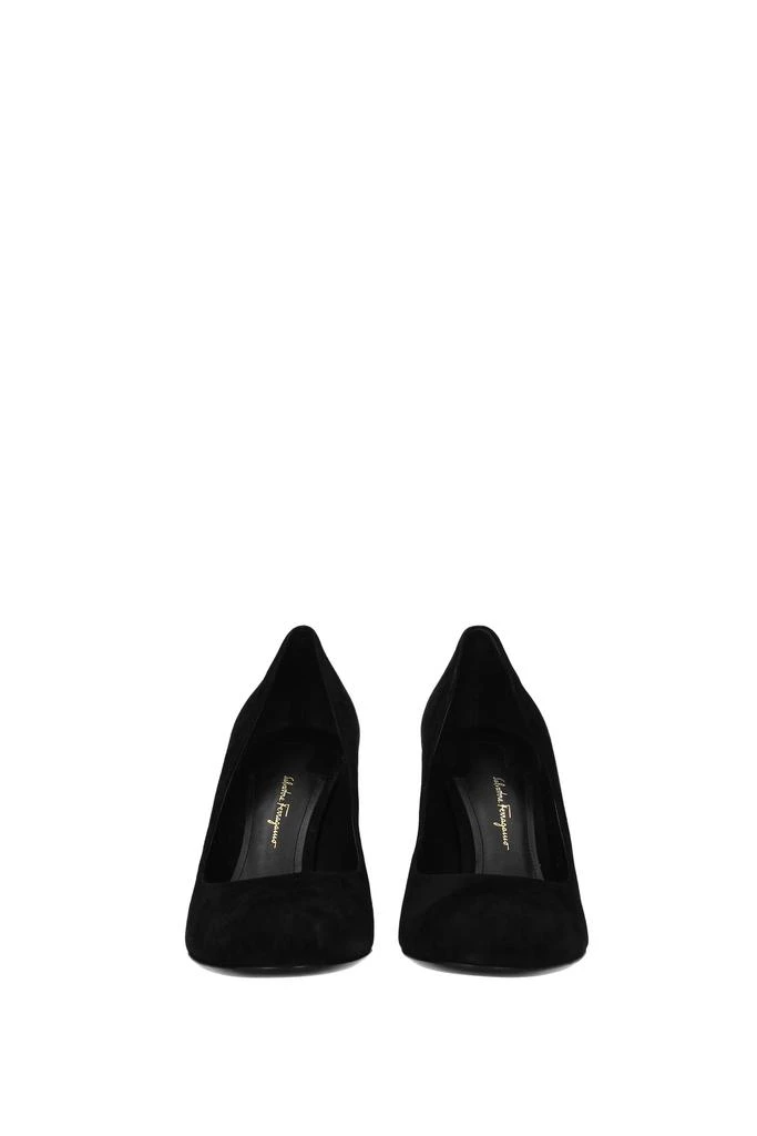 商品Salvatore Ferragamo|Pumps lucca Suede Black,价格¥1664,第3张图片详细描述