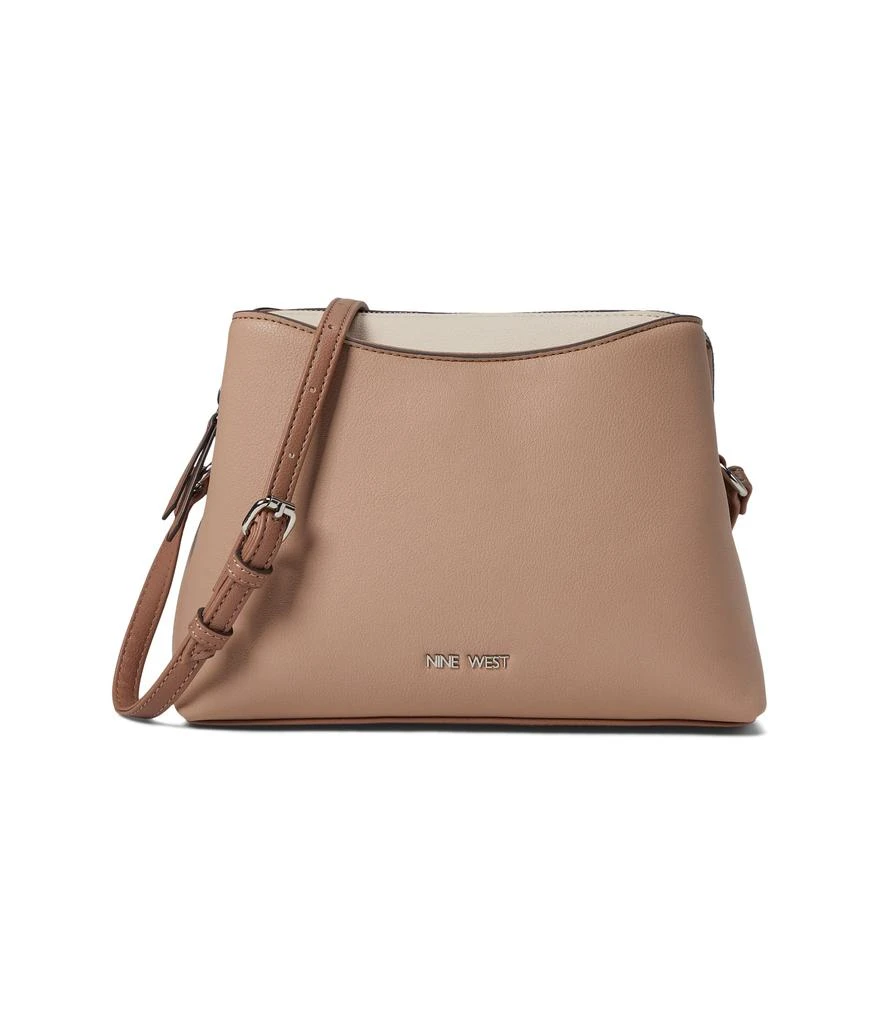 商品Nine West|Calandra Mini Dome Crossbody,价格¥237,第1张图片