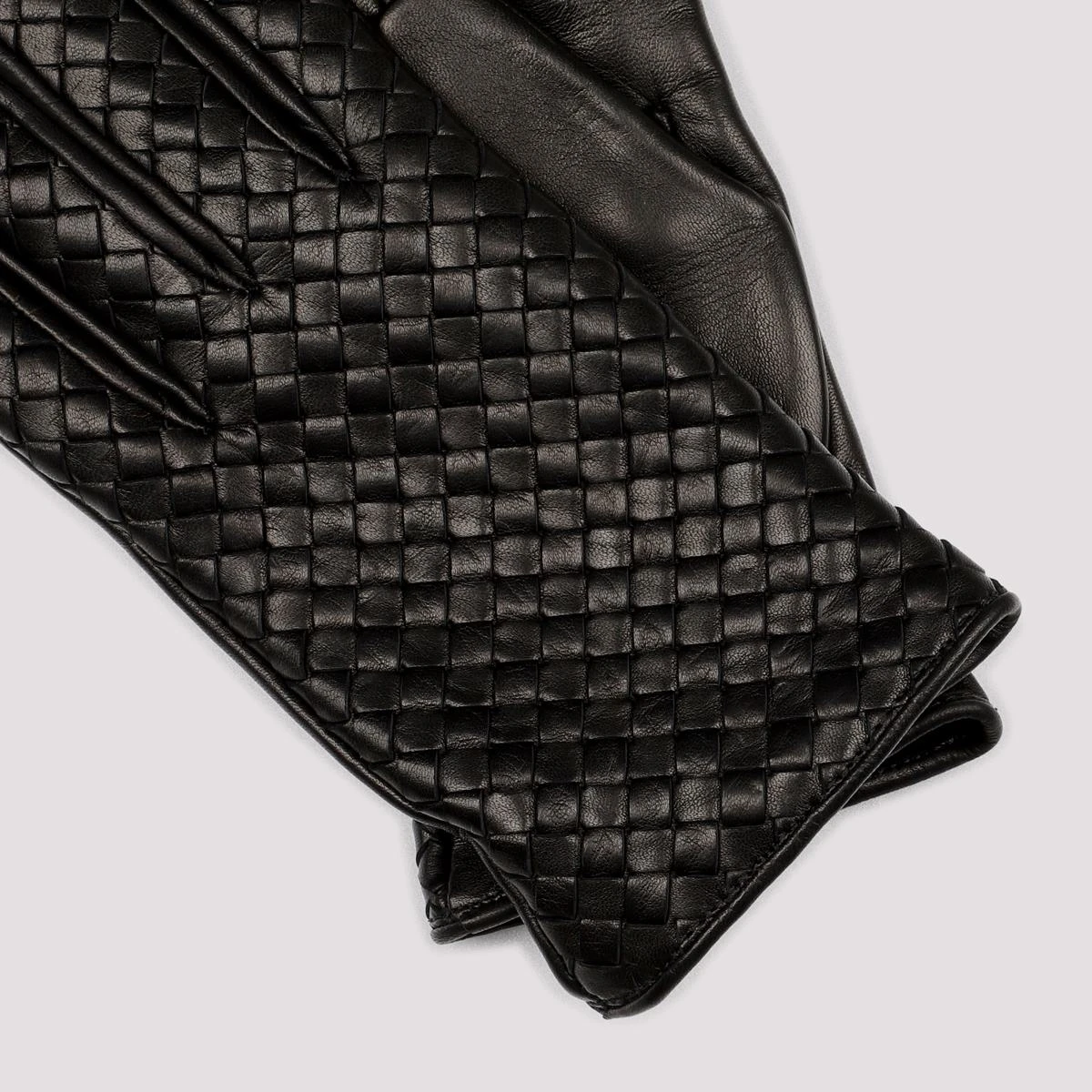 商品【商品预售7天】 Bottega Veneta|Bottega Veneta 男士手套 687260VZQO1-8 黑色,价格¥3769,第4张图片详细描述