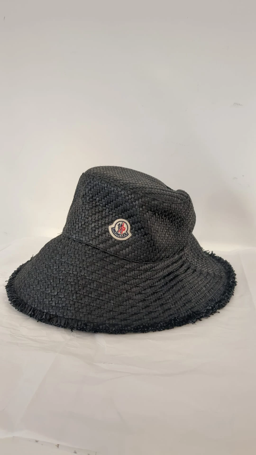 商品【商品预售7天】 Moncler|Moncler 女士帽子 3B000360U339999 黑色,价格¥2038,第1张图片