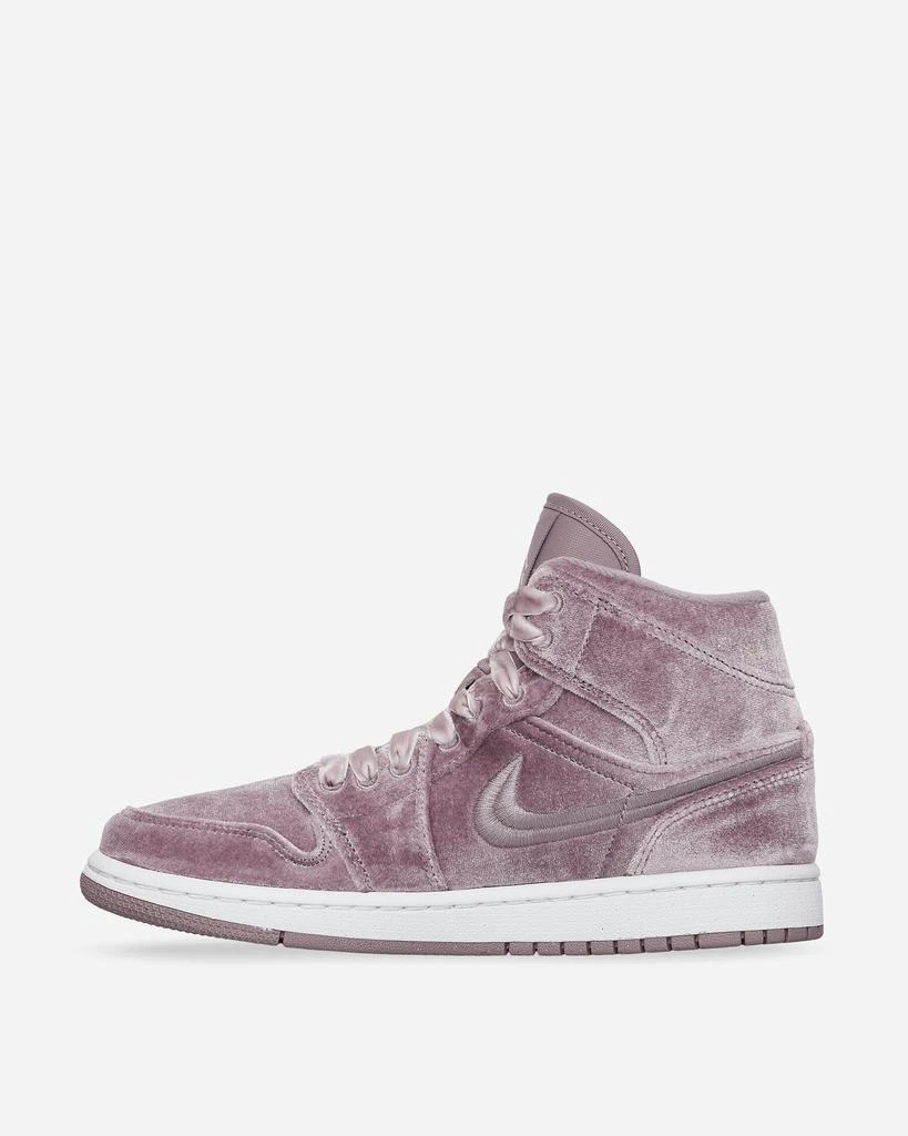 商品Jordan|WMNS Air Jordan 1 Mid SE Sneakers Purple Smoke,价格¥1102,第4张图片详细描述