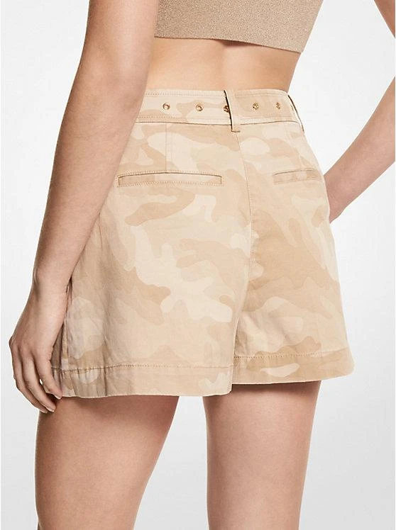 商品Michael Kors|Camouflage Stretch Organic Cotton Belted Shorts,价格¥420,第2张图片详细描述