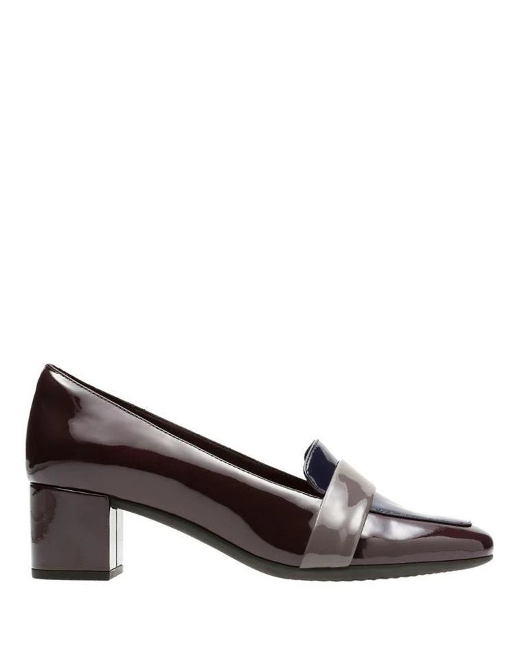 商品Clarks|Tealia Patent Leather Loafers,价格¥423,第5张图片详细描述