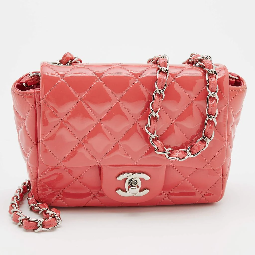 商品[二手商品] Chanel|Chanel Coral Quilted Patent Leather Mini Square Classic Flap Bag,价格¥16822,第1张图片