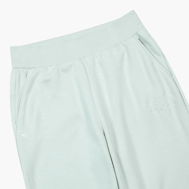 女性休闲 jogger 裤适合日常穿搭 QO422OFPO1-WMT0 商品