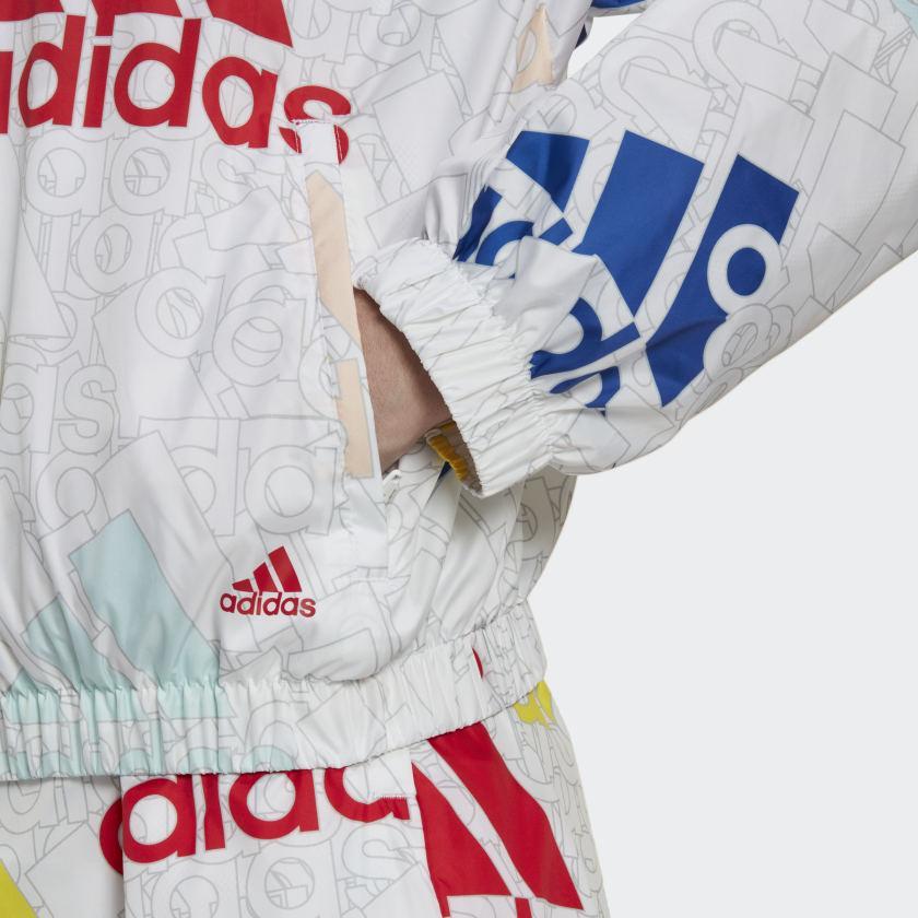商品Adidas|Women's adidas Essentials Multi-Colored Logo Loose Fit Windbreaker,价格¥356,第7张图片详细描述
