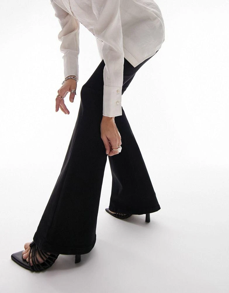 商品Topshop|Topshop Jamie flare jeans in black,价格¥451,第3张图片详细描述