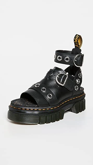 商品Dr. Martens 马汀博士|Ricki 五金件凉鞋,价格¥608,第1张图片