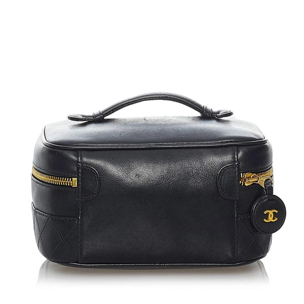 商品[二手商品] Chanel|Chanel Black Matelasse Lambskin Leather Vintage Vanity Bag,价格¥7618,第3张图片详细描述