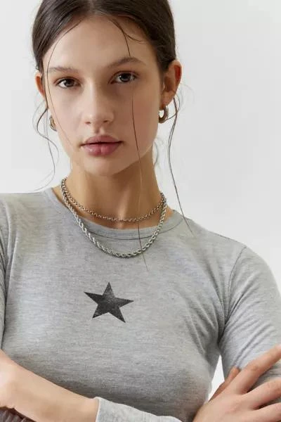 商品Urban Outfitters|Star Long Sleeve Tee,价格¥76,第3张图片详细描述