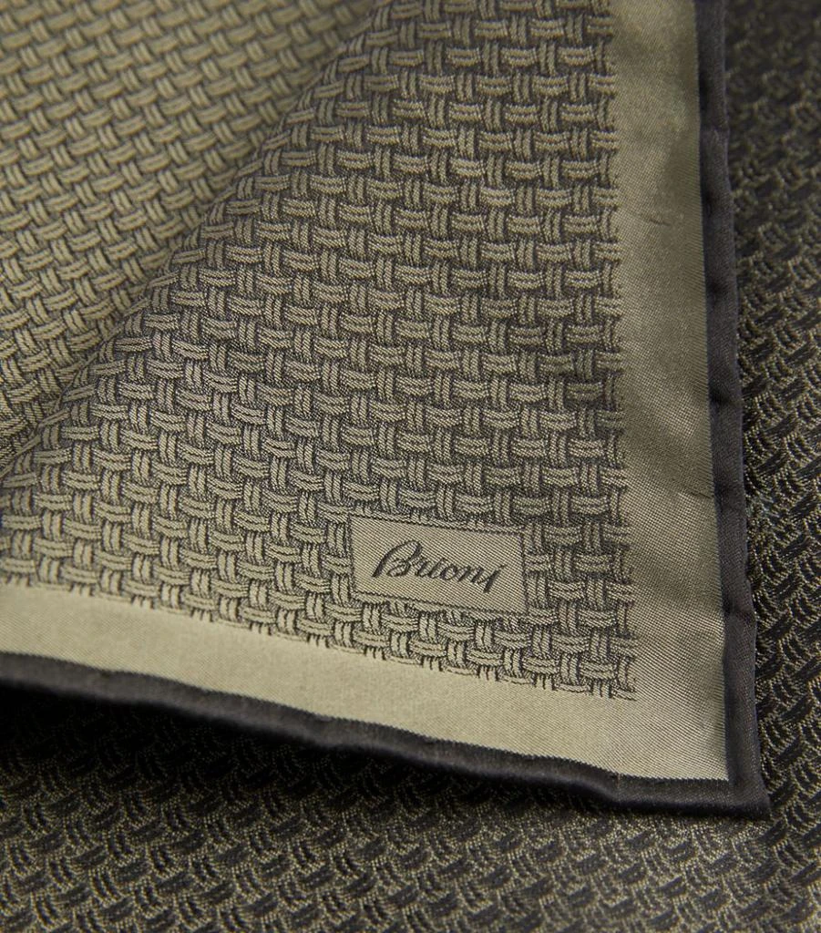 商品Brioni|Silk Patterned Pocket Square,价格¥1570,第2张图片详细描述