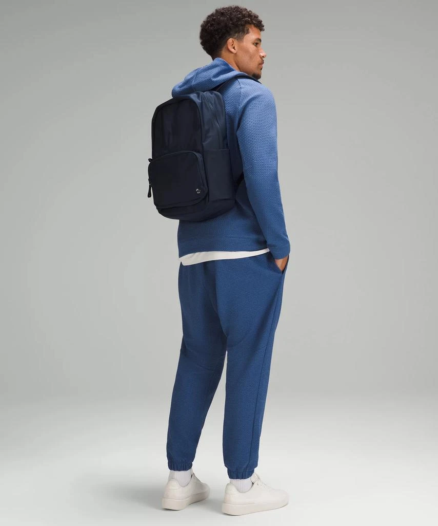 Everywhere Backpack 22L 商品