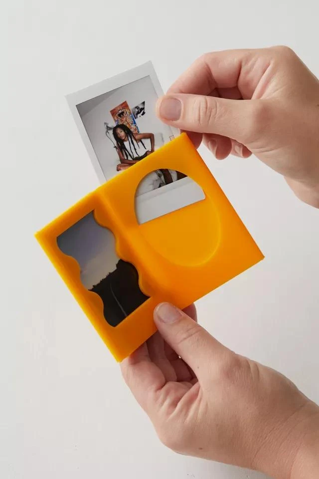 商品Urban Outfitters|UO INSTAX Double Picture Frame,价格¥75,第4张图片详细描述