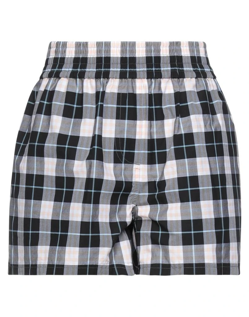 商品Burberry|Shorts & Bermuda,价格¥934,第1张图片