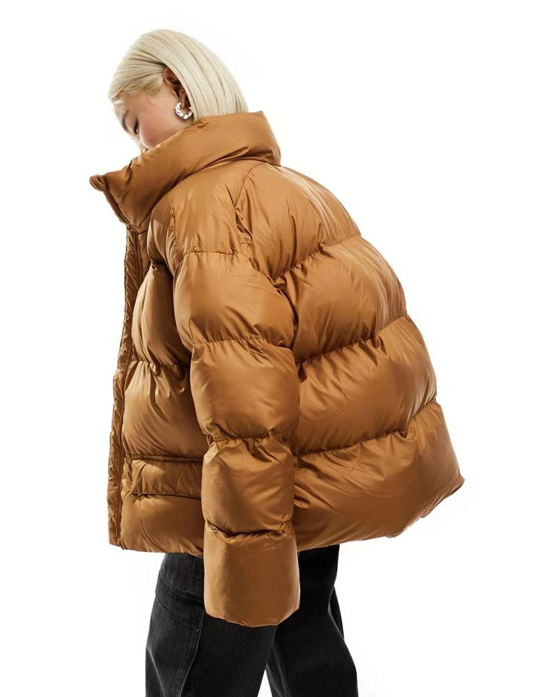 商品Columbia|Columbia Puffect Surplus puffer coat in brown Exclusive to ASOS,价格¥1020,第4张图片详细描述