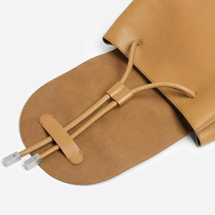 商品Everlane|The Petra Backpack 真皮双肩背包,价格¥1702,第1张图片