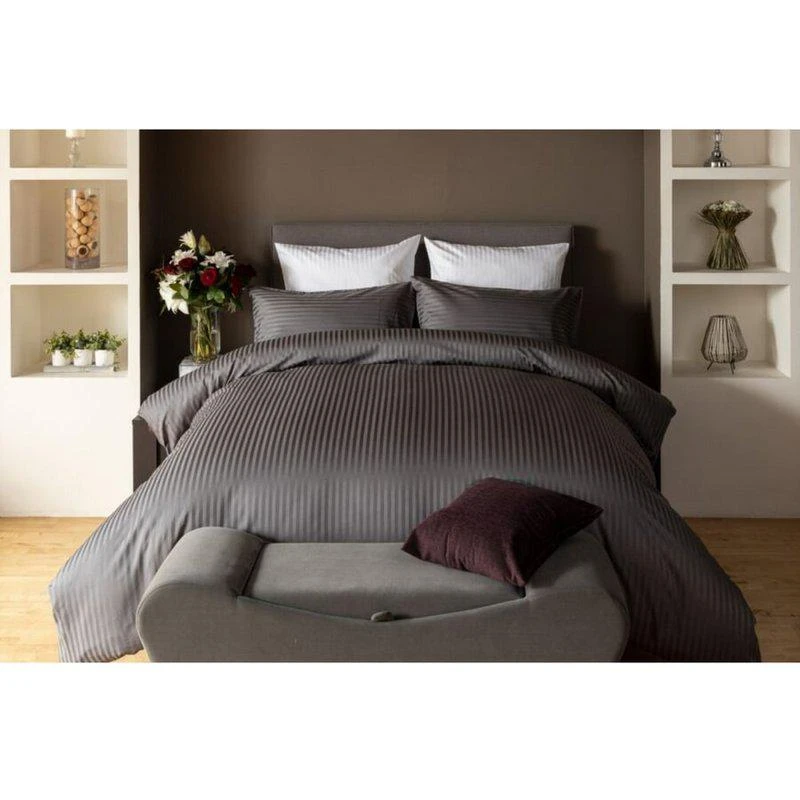 商品Belledorm|Hotel Suite Stripe Duvet Set Charcoal TWIN,价格¥604,第2张图片详细描述