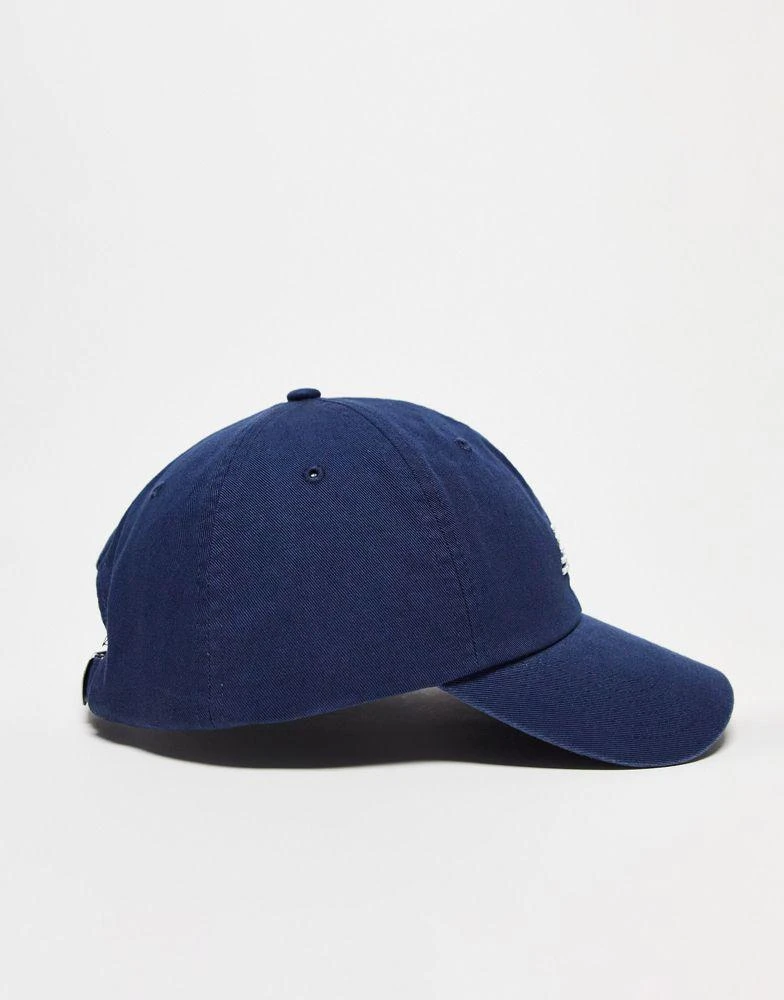 商品New Balance|New Balance core logo baseball cap in navy,价格¥130,第2张图片详细描述