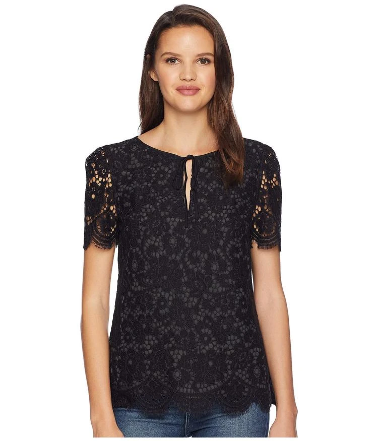 商品Juicy Couture|Soft Woven Bucharest Floral Lace Top,价格¥256,第1张图片