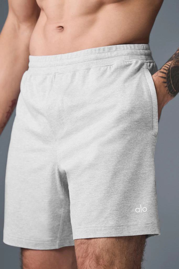 商品Alo|7" Conquer React Performance Short - Athletic Heather Grey,价格¥515,第4张图片详细描述