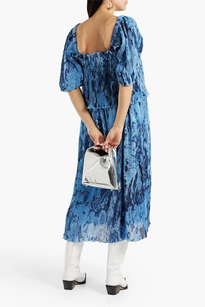 商品Ganni|Shirred printed plissé-chiffon midi dress,价格¥446,第3张图片详细描述