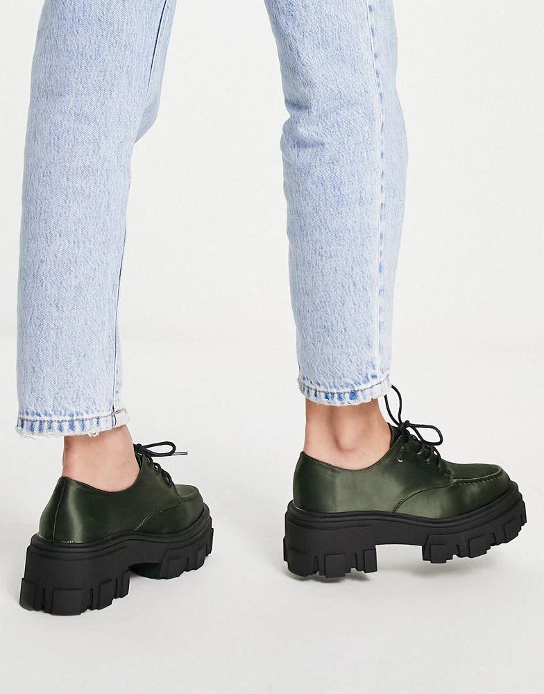 商品ASOS|ASOS DESIGN Mall chunky lace up flat shoes in khaki satin,价格¥122,第2张图片详细描述