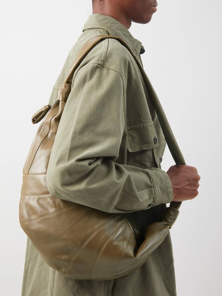 商品Lemaire|Croissant large leather cross-body bag,价格¥11727,第2张图片详细描述