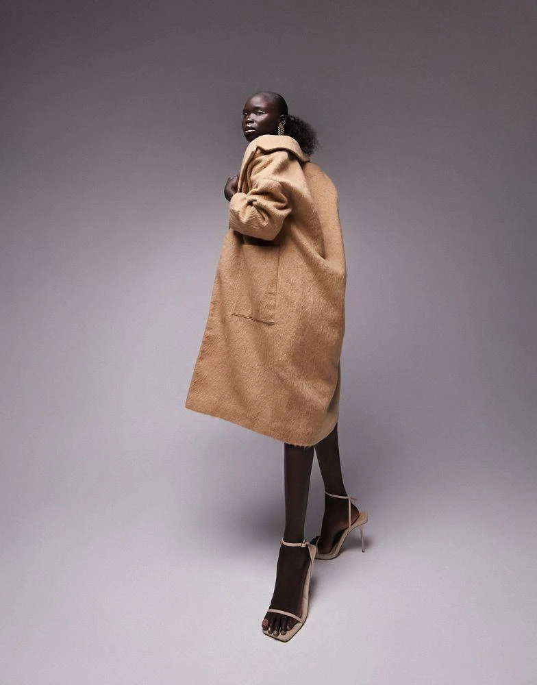 商品Topshop|Topshop Petite longline chuck-on brushed coat in camel,价格¥363,第3张图片详细描述