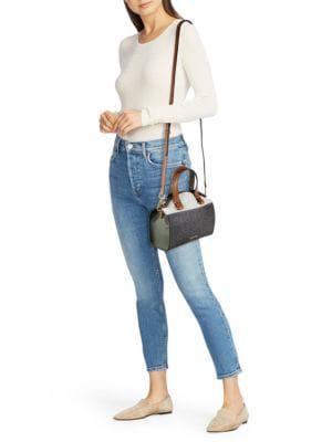 商品Calvin Klein|​Everlee Faux Leather Crossbody Bag,价格¥522,第4张图片详细描述