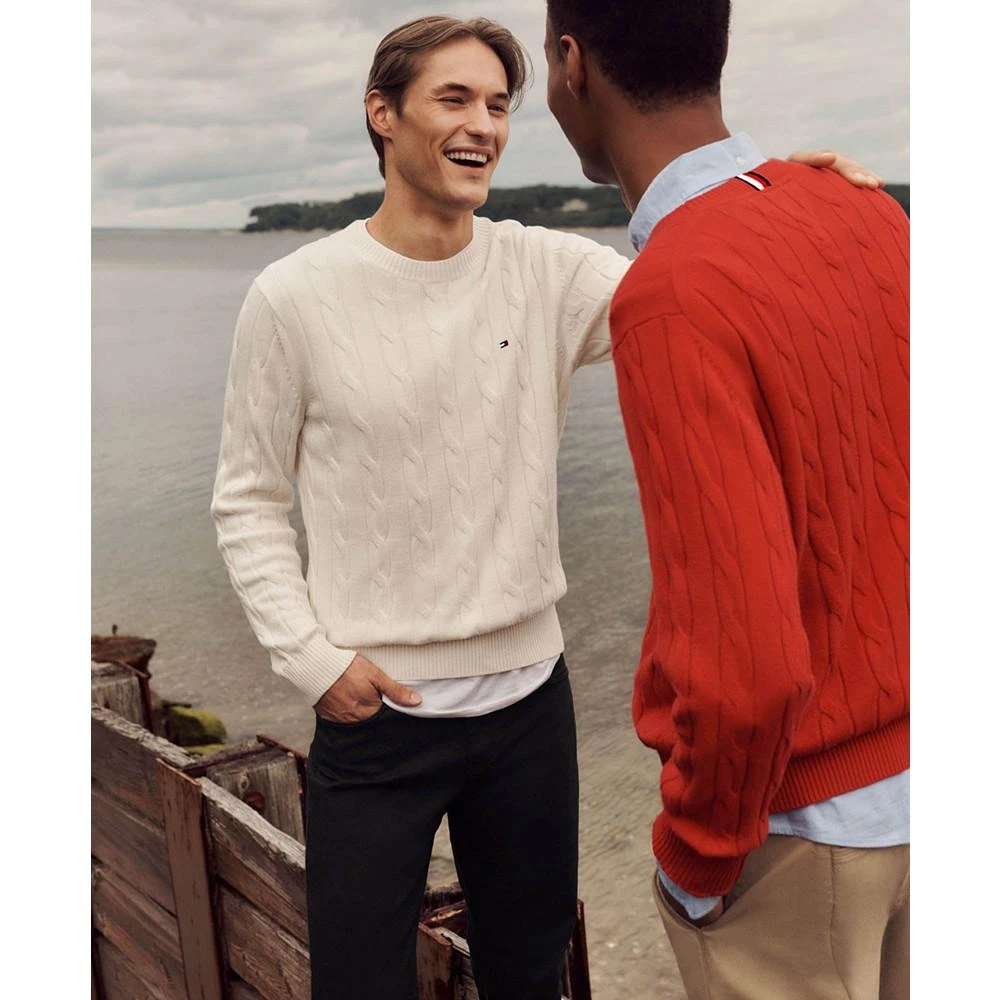 商品Tommy Hilfiger|男士经典绞花圆领毛衣,价格¥464,第1张图片