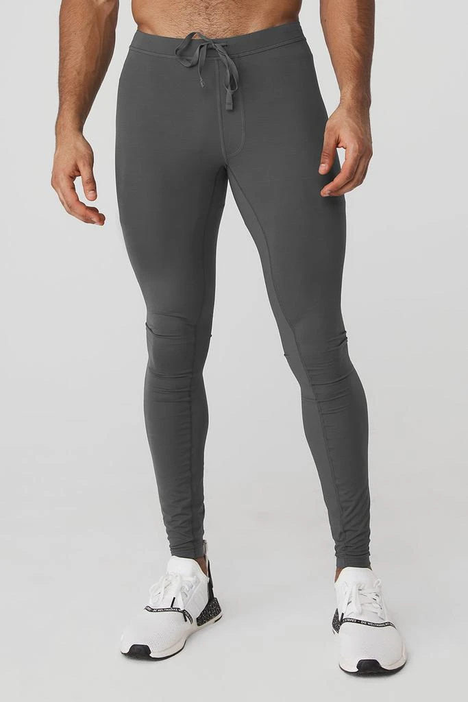 商品Alo|Warrior Compression Pant - Graphite,价格¥712,第1张图片