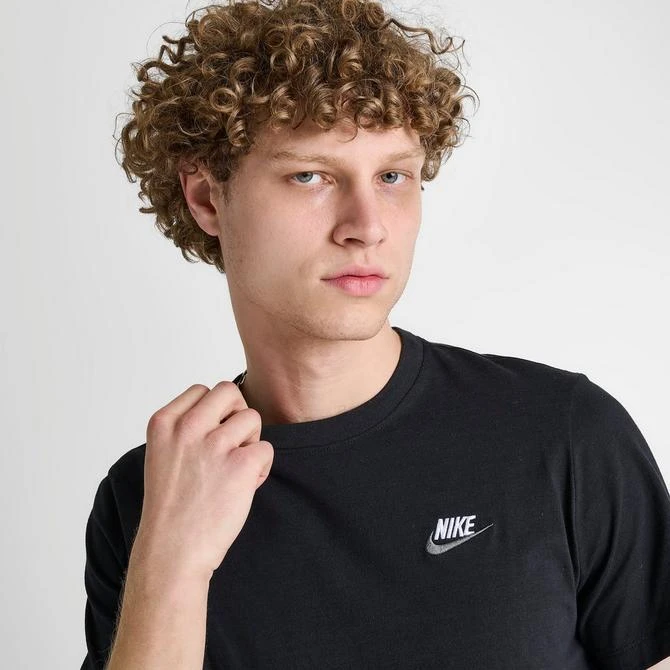 Nike Sportswear Club T-Shirt 商品