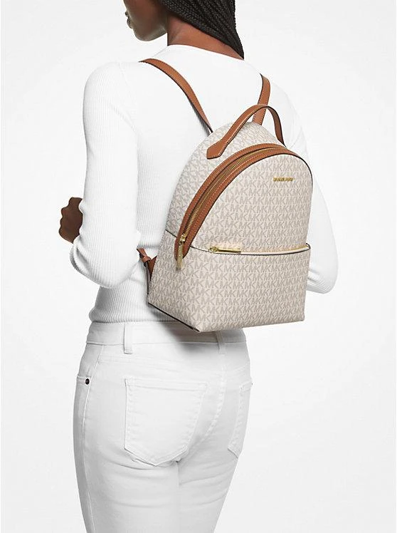 商品Michael Kors|Sheila Medium Logo Backpack,价格¥952,第4张图片详细描述