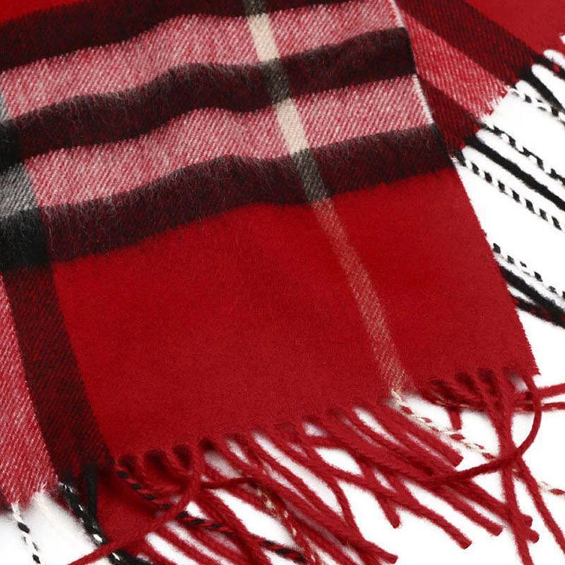 商品Burberry|Burberry 巴宝莉 女士经典缤纷红色格纹羊绒围巾 3953534,价格¥5687,第9张图片详细描述
