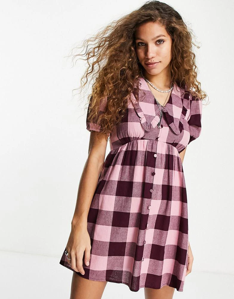 商品HYPE|Violet Romance tiered frill collar mini dress in pink gingham,价格¥115,第3张图片详细描述