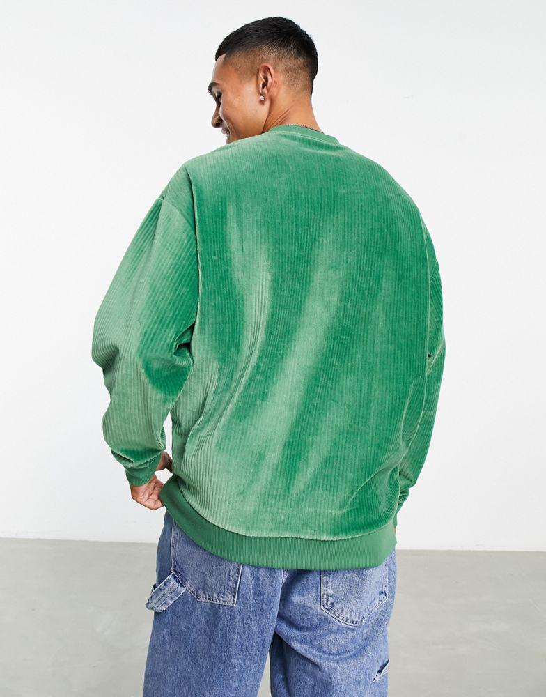 ASOS DESIGN oversized sweatshirt in green ribbed velour with varsity badge商品第3张图片规格展示