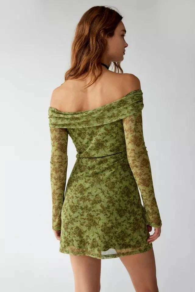 商品Urban Outfitters|UO Isla Long Sleeve Off-The-Shoulder Mini Dress,价格¥449,第4张图片详细描述