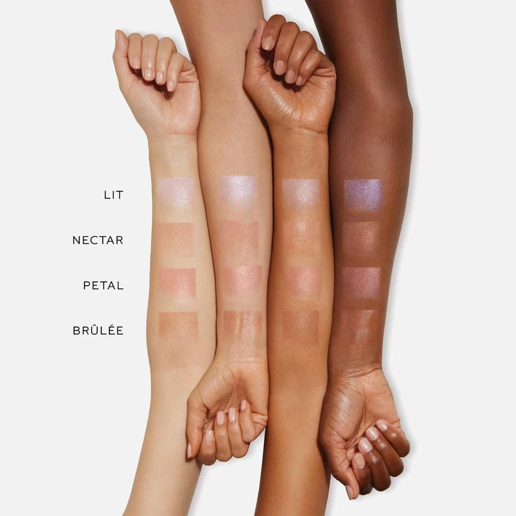 商品Westman Atelier|Lit Up Glassy Gel Highlighter Stick,价格¥199,第2张图片详细描述