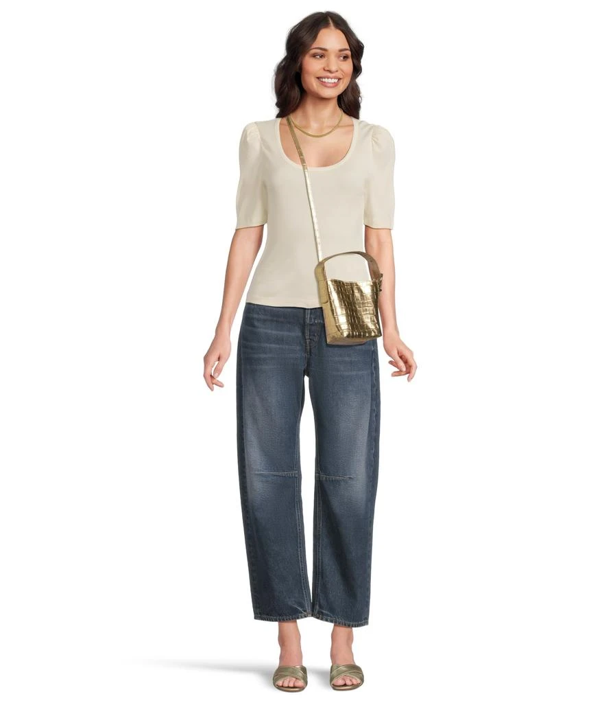 商品Madewell|Essentials Micro Bucket Metallic Croc,价格¥762,第5张图片详细描述